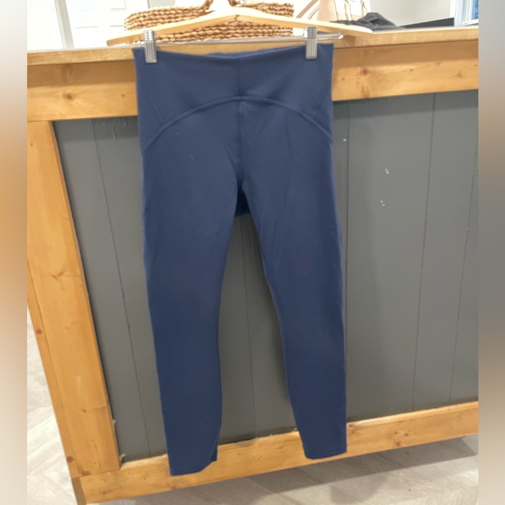 Lululemon navy leggings